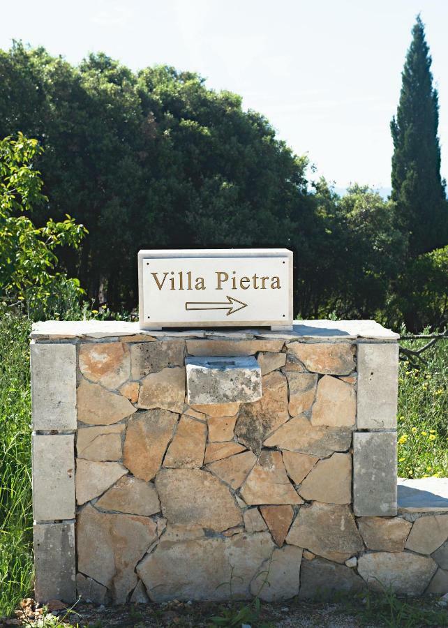 Villa Pietra Selca  Eksteriør bilde